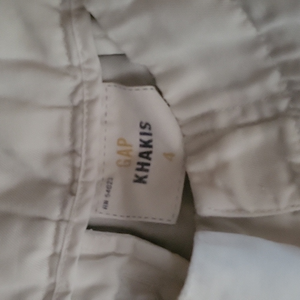 Shorts - Picture 3 of 3